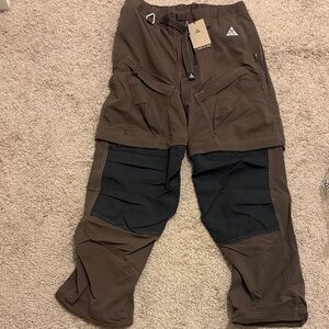 Nike ACG Men's Brown Cargo Pants